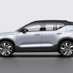 Volvo XC40 Recharge P8 AWD in Glacier Silver