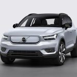 Volvo XC40 Recharge P8 AWD in Glacier Silver