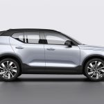 Volvo XC40 Recharge P8 AWD in Glacier Silver