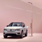 Volvo XC40 Recharge P8 AWD in Glacier Silver